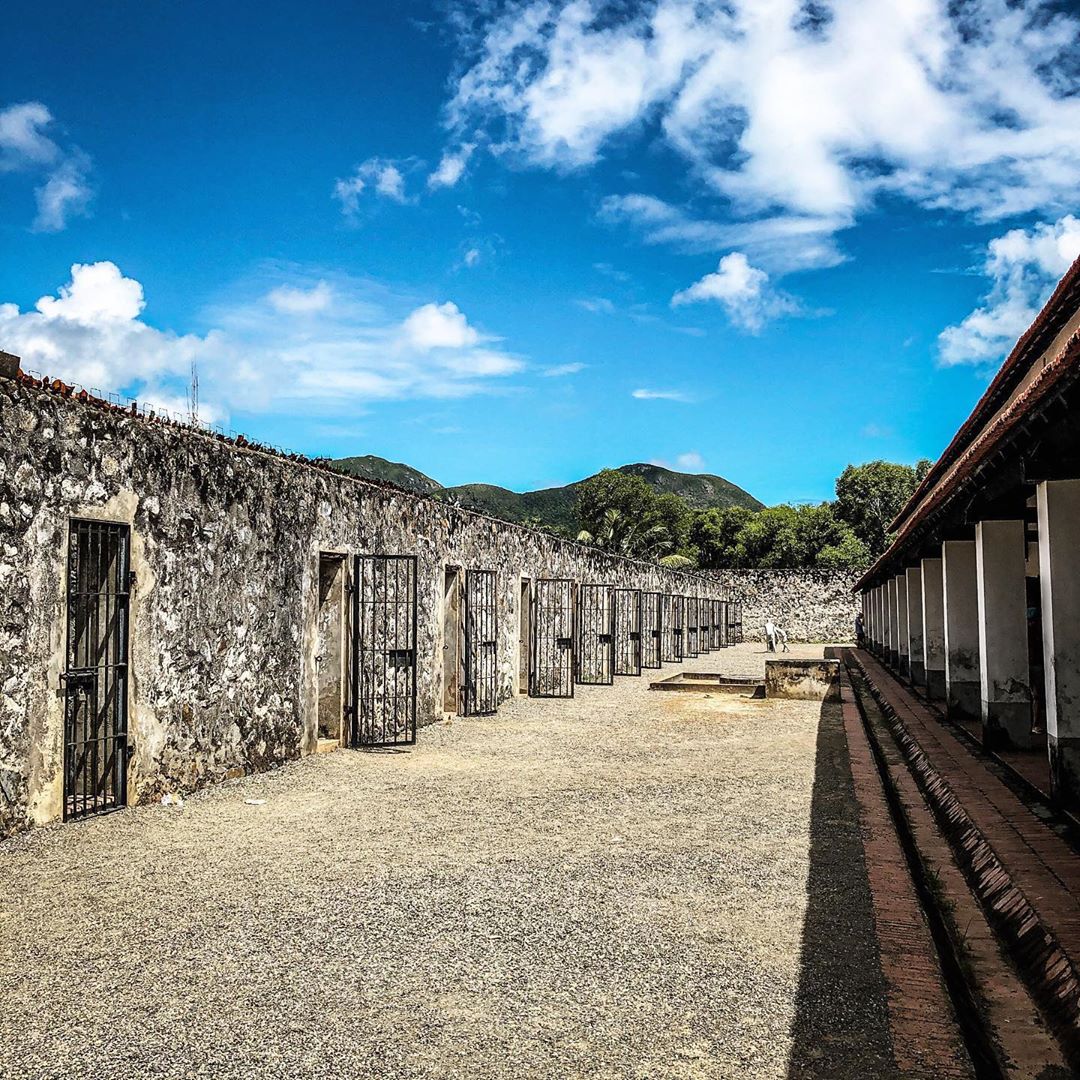 Khám phá di tích lịch sử Nhà tù Côn Đảo - Du lịch mở Toàn Cầu | Tổ chức  tour chuyên nghiệp