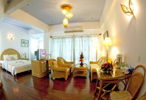 phong-deluxe-khach-san-xanh-nha-trang-2
