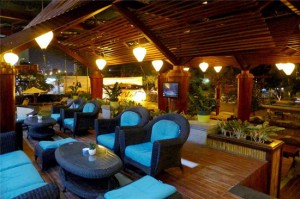 the-light-hotel-0_zps65dd929b